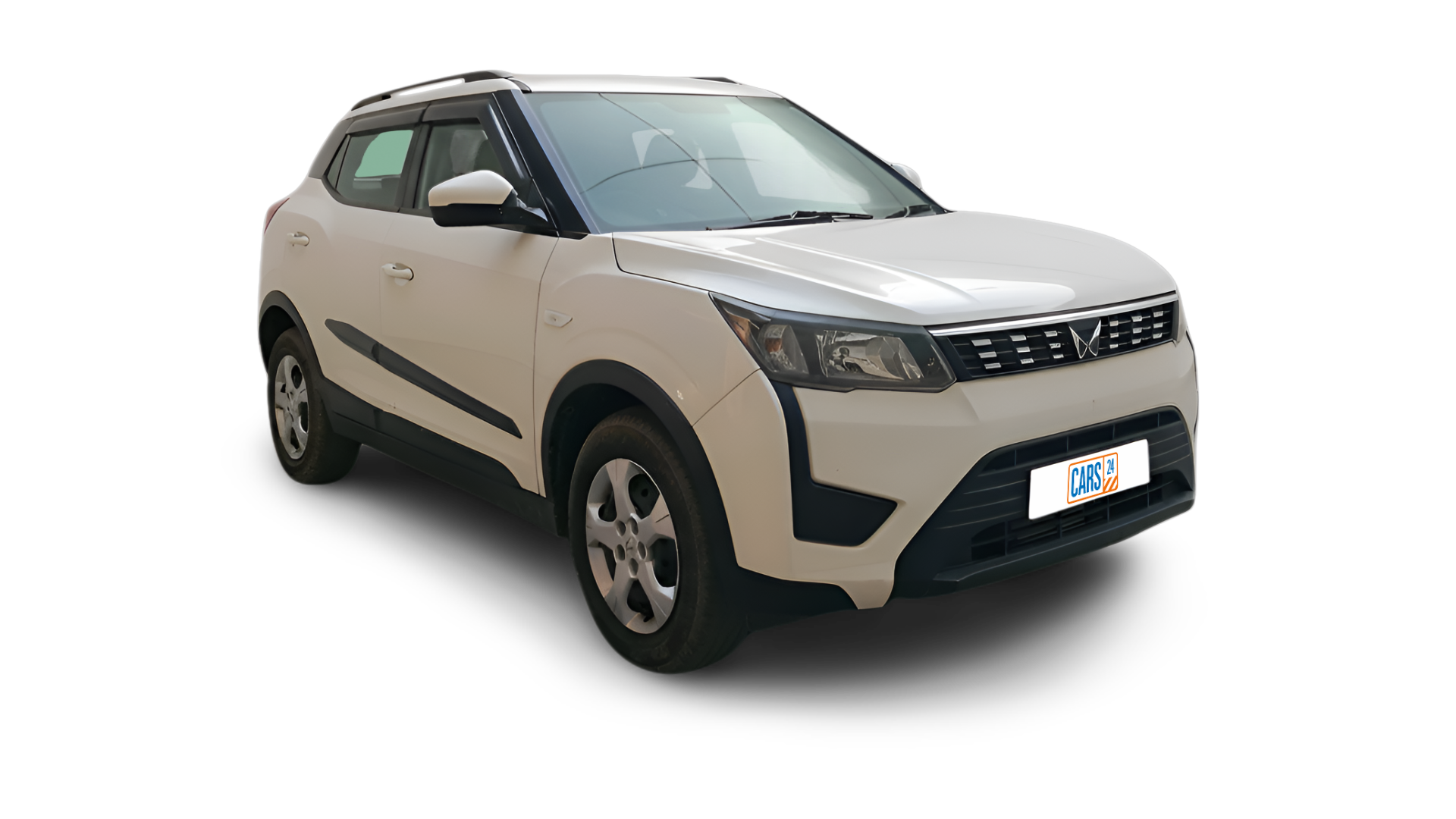 Mahindra XUV300-img